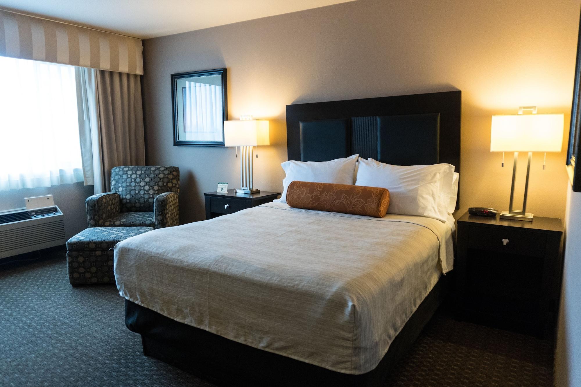 Monarch Hotel & Conference Center Clackamas Exteriör bild