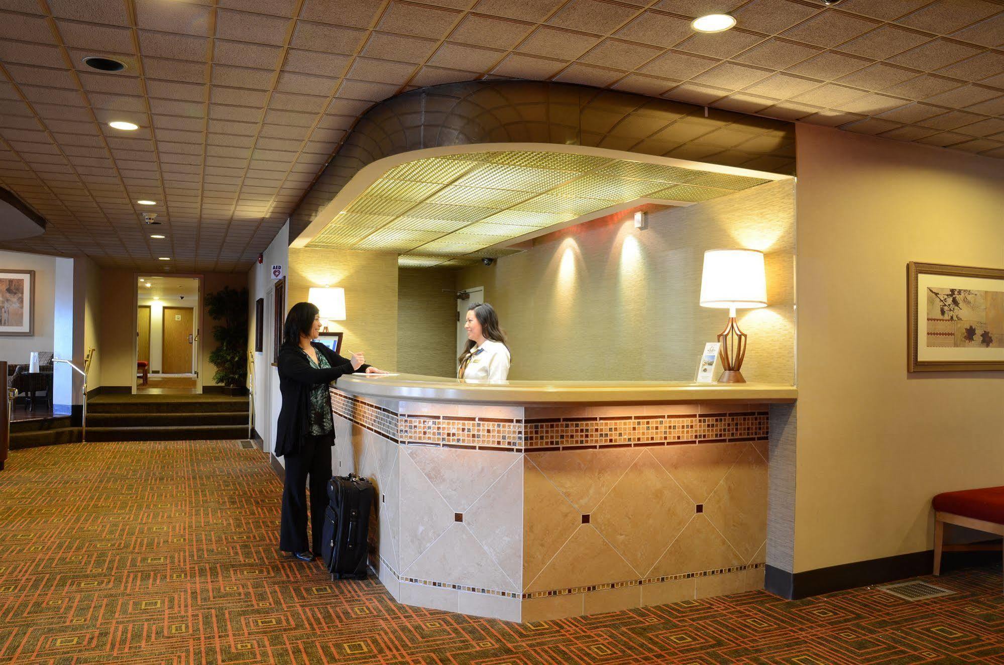 Monarch Hotel & Conference Center Clackamas Exteriör bild