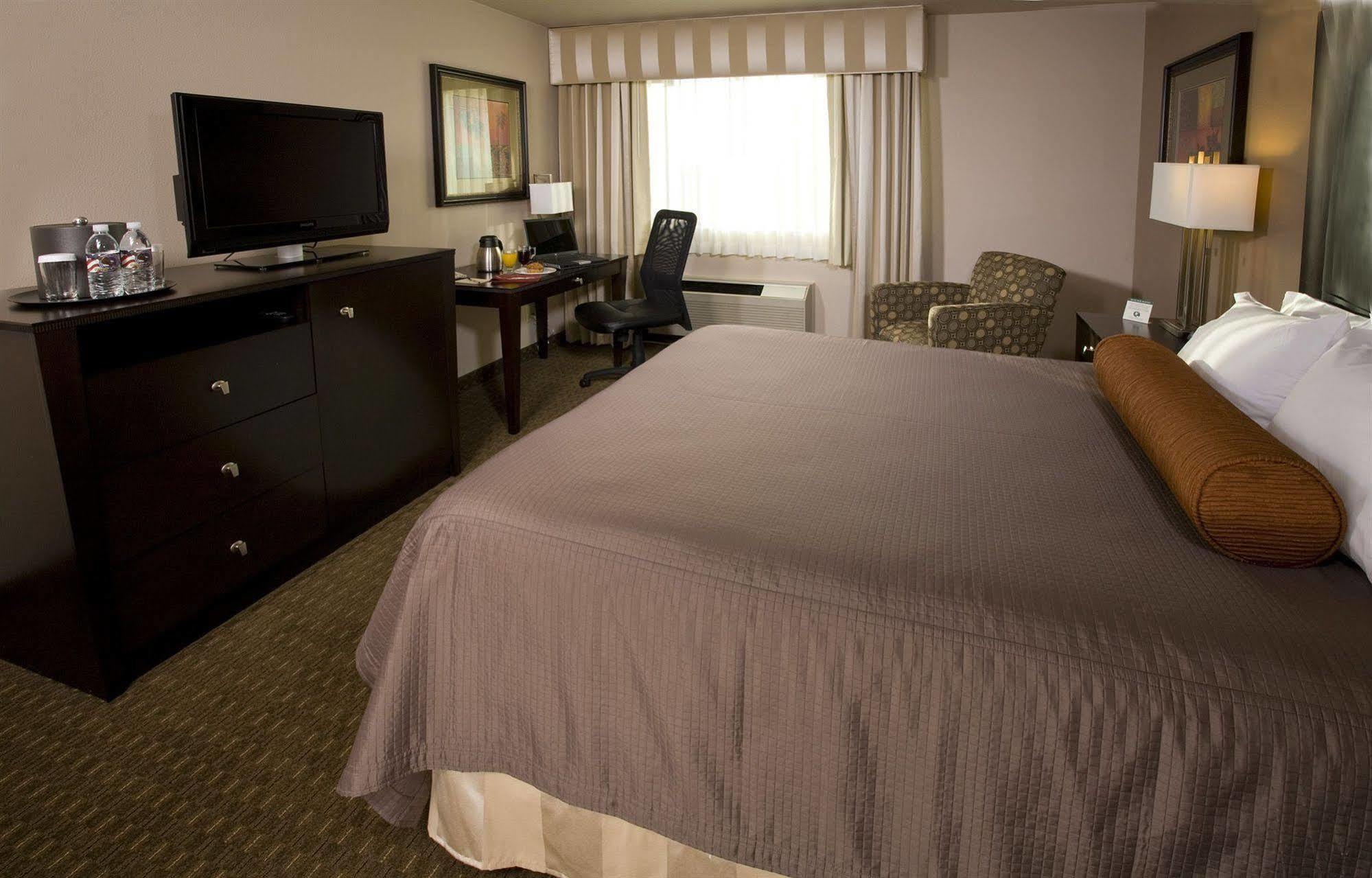 Monarch Hotel & Conference Center Clackamas Rum bild
